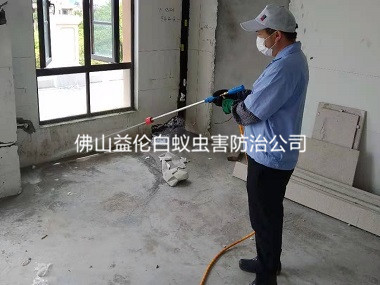 和順?lè)课菅b修預(yù)防白蟻